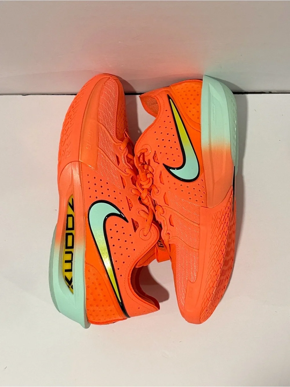 GT Cut 3 ‘Bright Mango’ (DV2913-800) Sz 13